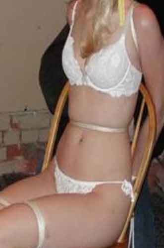 Carolin, 25 Jahre, Frauen suchen Ficktreffen in Bergedorf