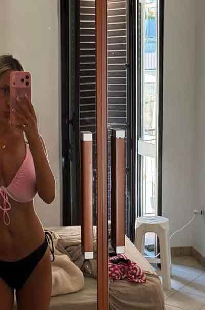 Julia, 26 Jahre